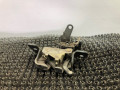 замок багажника Mazda 323 5 поколение 1994, 1.8 л., BP (DOHC), бензин, МКПП, красный, хетчбэк 5 дв., передний привод - фото №3