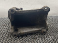 кронштейн двигателя Volkswagen Passat B3 1988, 1.8 л., бензин, МКПП, белый, седан, передний привод - фото №4