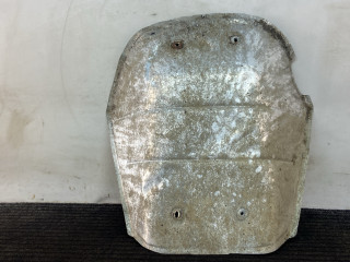 тепловой экран глушителя Dodge Caravan 3 поколение RG 1999, 2.4 л., EDZ, бензин, АКПП, темно зеленый, передний привод