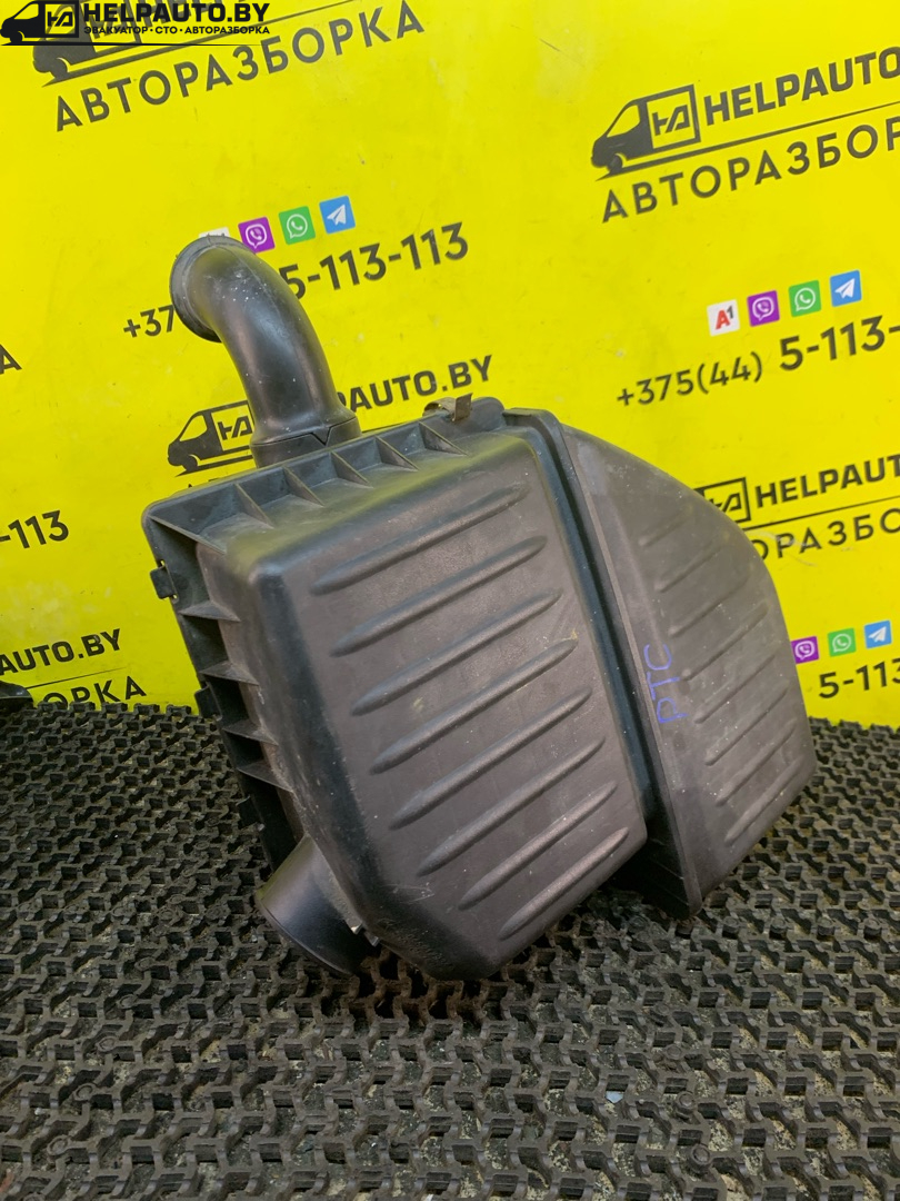 корпус воздушного фильтра Chrysler PT Cruiser 1 поколение 2002, 2.0 л., ECC, бензин, АКПП, черный, хетчбэк 5 дв. - фото №1