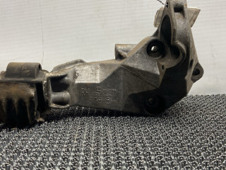 кронштейн двигателя Opel Astra F 1994, 1.6 л., X 16 SZ, бензин, АКПП, синий, хетчбэк 5 дв., передний привод, 90447866