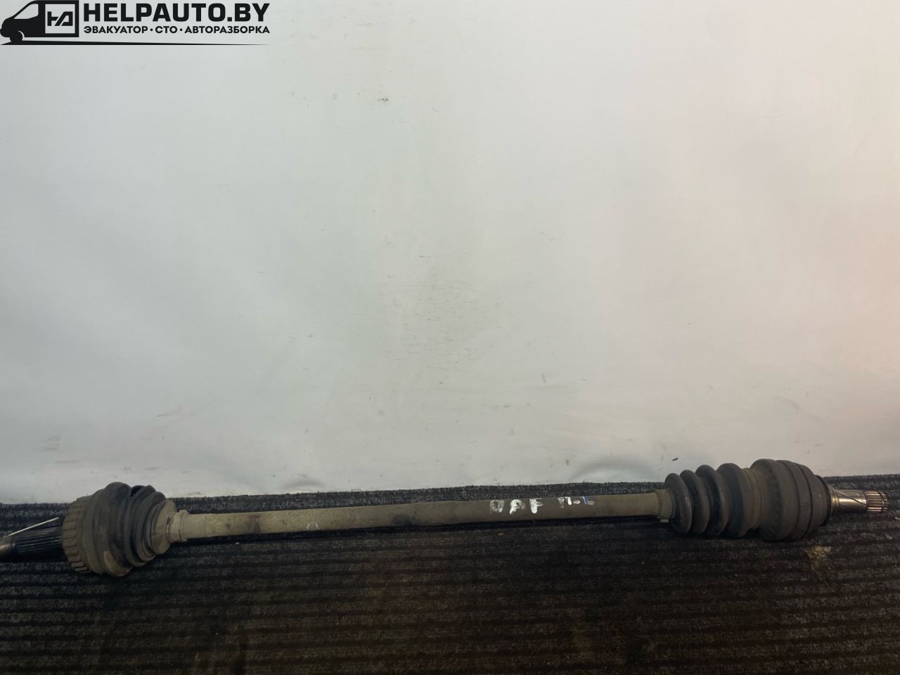 полуось передняя правая (приводной вал, ШРУС) Opel Astra F 1992, 1.4 л., C 14 NZ, бензин, МКПП, красный, хетчбэк 5 дв., передний привод - фото №1