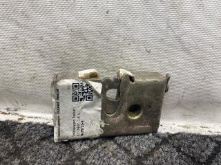 замок двери задней левой Volkswagen Passat B2 1982, 1.8 л., бензин, МКПП, универсал, передний привод