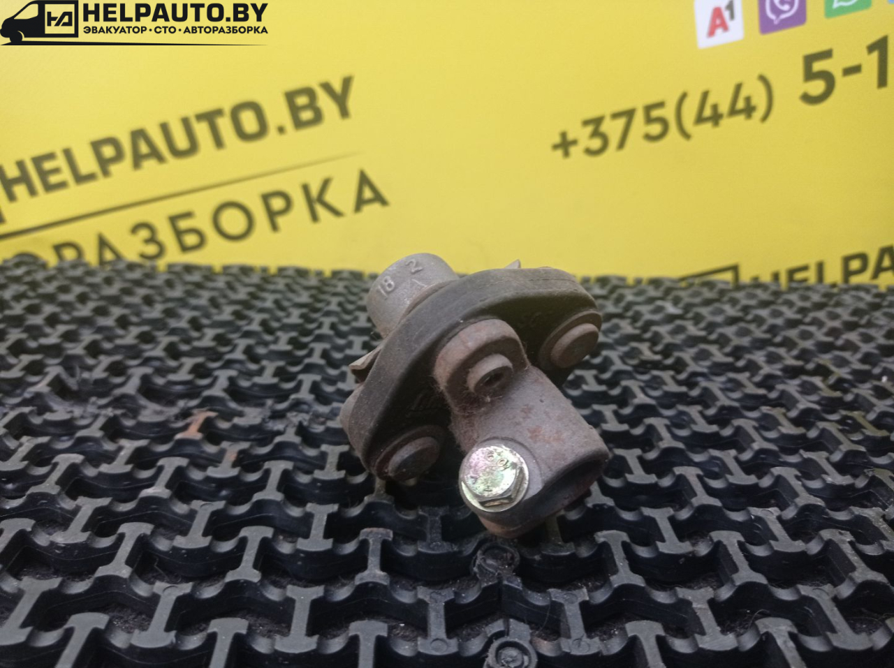 рулевой карданчик Daewoo Lanos T100 2000, 1.5 л., бензин, МКПП, фиолетовый, хетчбэк 5 дв., передний привод - фото №1