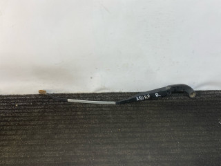 щеткодержатель (поводок стеклоочистителя, дворник) Audi 80 B3 89/B3 1987, 1.8 л., бензин, МКПП, серый, седан, передний привод