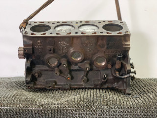 блок цилиндров Ford Sierra 1 поколение [рестайлинг] 1991, 1.8 л., RFN, дизель, 5МКПП, серебристый, седан, задний привод, RF, S93080