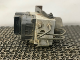 блок ABS Mitsubishi Carisma 1 поколение (1995 - 1999), 1.8 л., 4G93 (GDI), бензин, МКПП, серебро, хетчбэк 5 дв., передний привод, 0273004225