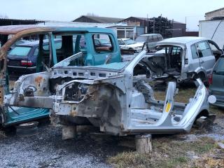 лонжерон правый Toyota Yaris P1 2001, 1.0 л., 1SZ-FE, бензин, МКПП, серебро, хетчбэк 5 дв., передний привод