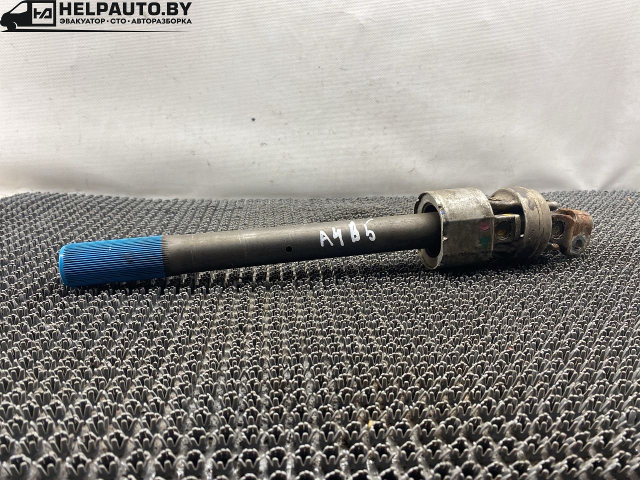 рулевой карданчик Audi A4 B5 1999, 1.8 л., бензин, АКПП, черный, универсал, передний привод - фото №1