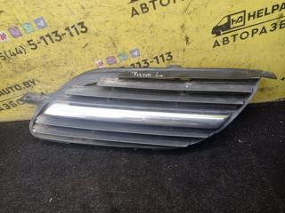 решетка радиатора Nissan Almera Tino V10 2001, 2.2 л., YD22DDT, дизель, МКПП, берюзовый, минивэн, передний привод