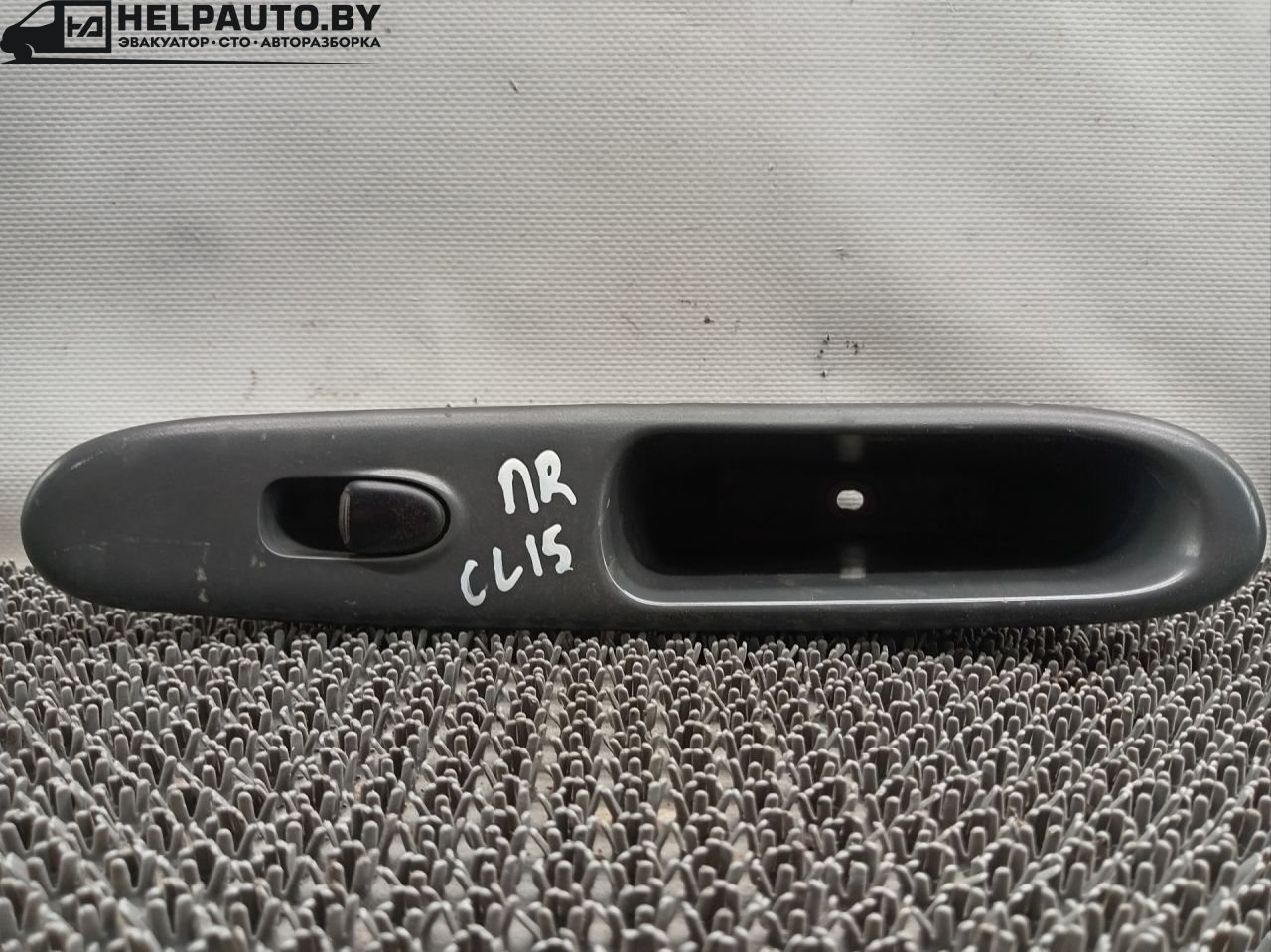 кнопка стеклоподъемника двери передней правой Chevrolet Lanos 1 поколение 2003, 1.5 л., A15SMS, бензин, МКПП, зелёный, седан, передний привод, 612W10040 - фото №1