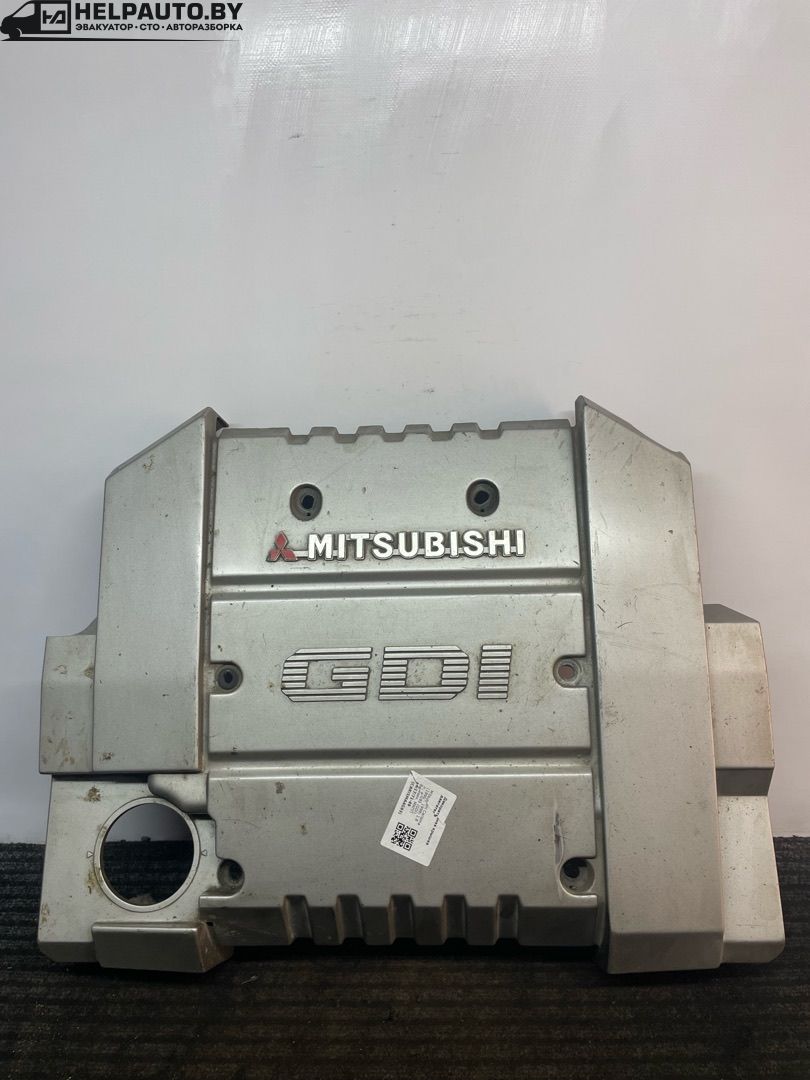 декоративная крышка двигателя Mitsubishi Carisma 1 поколение (1995 - 1999), 1.8 л., 4G93 (GDI), бензин, МКПП, серебро, хетчбэк 5 дв., передний привод - фото №1
