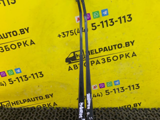 щеткодержатель (поводок стеклоочистителя, дворник) Dacia Sandero 1 поколение 2008, 1.4 л., K7J 714, бензин, МКПП, серый, хетчбэк 5 дв., передний привод