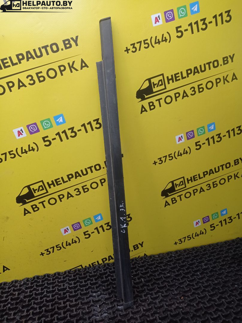 Молдинг стекла двери задней правой наружный Geely CK Otaka 1 поколение CK-1 2007, 1.5 л., MR479A, бензин, МКПП, золотистый, седан, передний привод - фото №1