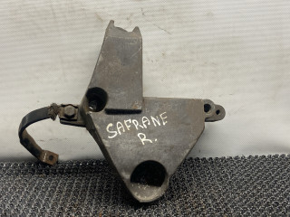 кронштейн двигателя Renault Safrane 1 поколение [рестайлинг] 1998, 2.0 л., бензин, МКПП, синий, хетчбэк 5 дв.