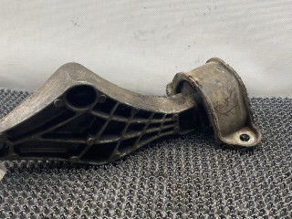 кронштейн двигателя Opel Astra F 1993, 1.7 л., X 17 D (4EE1), дизель, МКПП, хетчбэк 5 дв., передний привод, 90335297