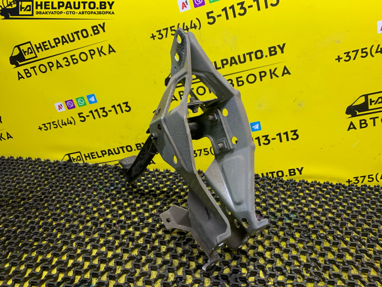 педаль тормоза Opel Astra G 1998, 1.4 л., X 14 XE, бензин, МКПП, серебро, универсал, передний привод - фото №1