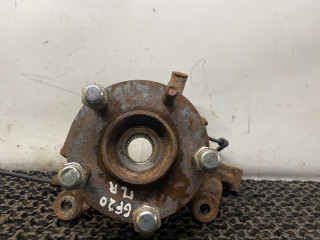 ступица передняя правая Mazda 626 GF 1997, 2.0 л., дизель, МКПП, зелёный, седан, передний привод