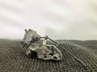 замок двери передней правой Mercedes-Benz E-Класс W124 [рестайлинг] 1993, 2.3 л., бензин, МКПП, синий, седан, задний привод