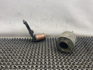 реле втягивающее стартера Mazda 626 GE 1994, 1.8 л., FP, бензин, МКПП, бордовый, седан, передний привод