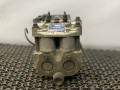 блок ABS Nissan Primera P10 (1990 - 1997), 1.6 л., бензин, 0265201035, 564200802 - фото №3