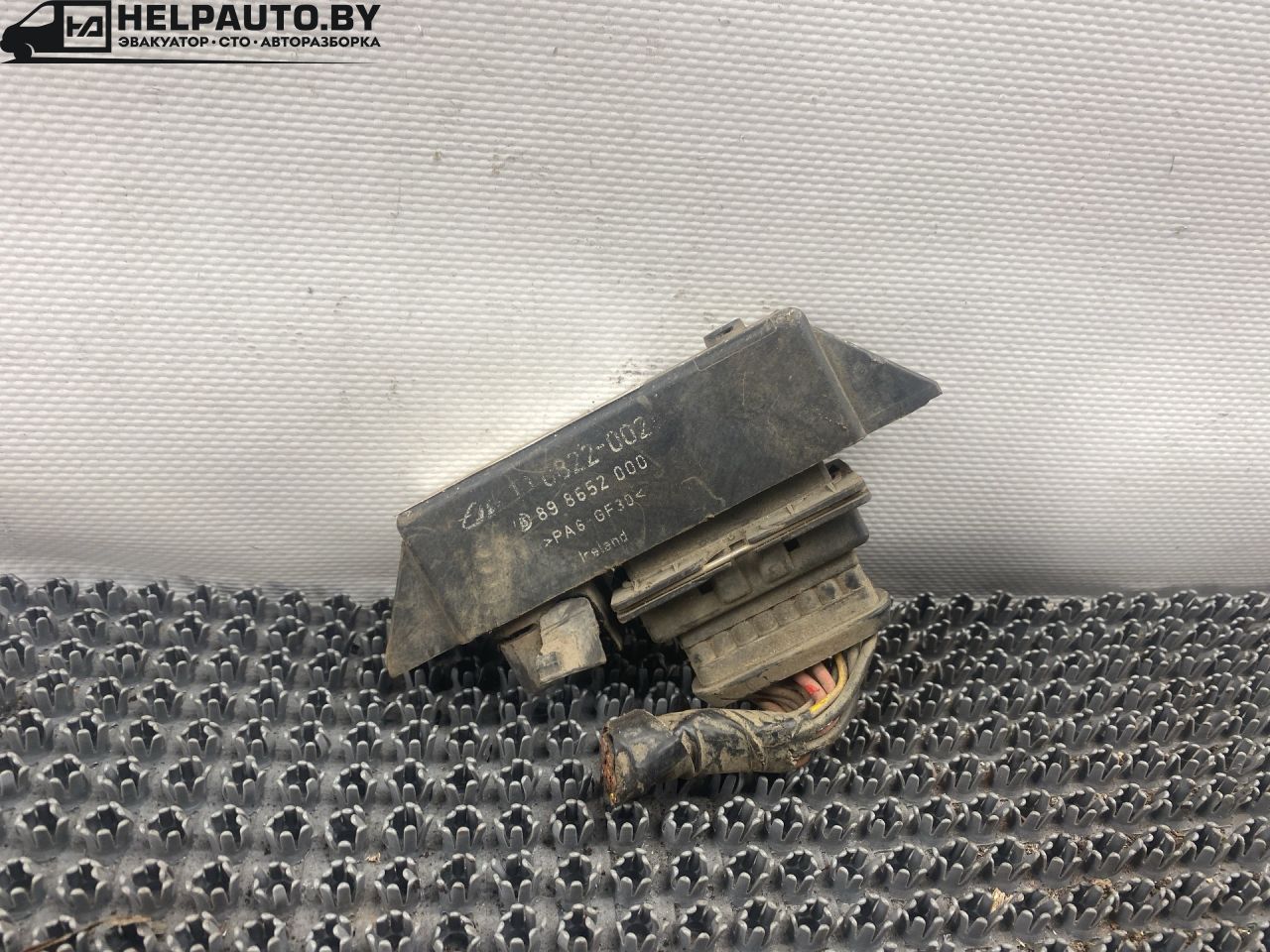 Блок управления ABS/ESP Renault Laguna 1 поколение 1994, 2.0 л., F3R 200, бензин, МКПП, бордовый, хетчбэк 5 дв., передний привод, 898652000 - фото №1