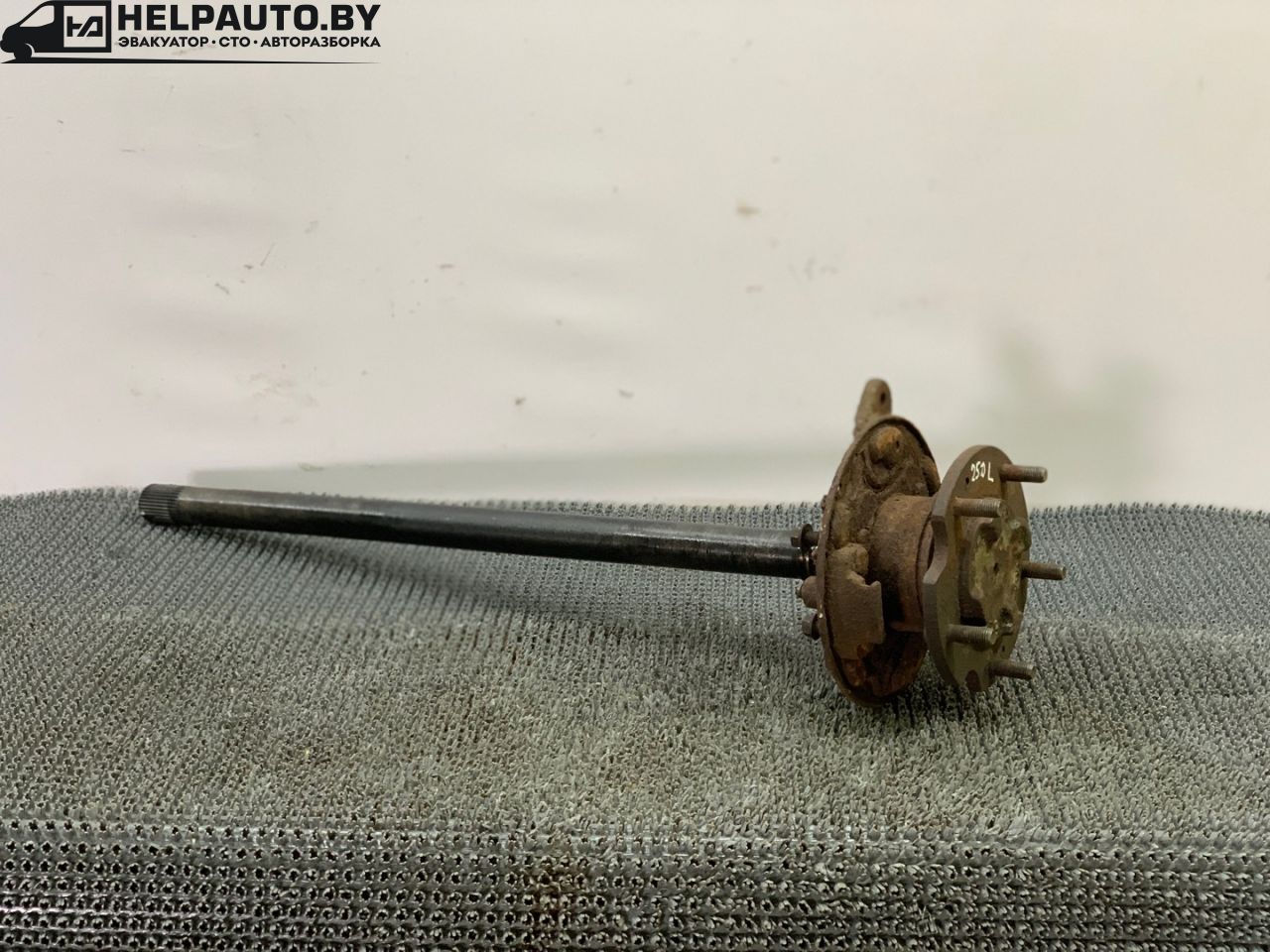 ступица задняя левая Kia Sorento 1 поколение 2005, 2.5 л., дизель, МКПП, серый, полный привод - фото №1