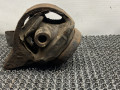 подушка крепления двигателя Mazda 626 3 поколение 1990, 2.0 л., i, бензин, МКПП, хетчбэк 5 дв., передний привод - фото №2