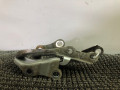 петля капота Toyota RAV4 2 поколение (XA20) 2002, 2.0 л., дизель, МКПП, серебристый, седан - фото №2