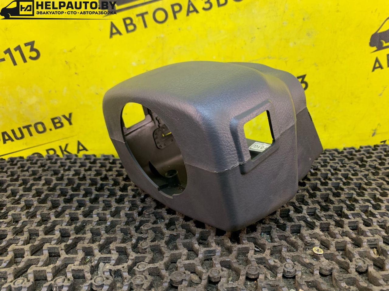 кожух рулевой колонки Kia Sorento 1 поколение 2005, 2.5 л., D4CB, дизель, АКПП, черный, внедорожник 5 дв., полный подключаемый привод - фото №1