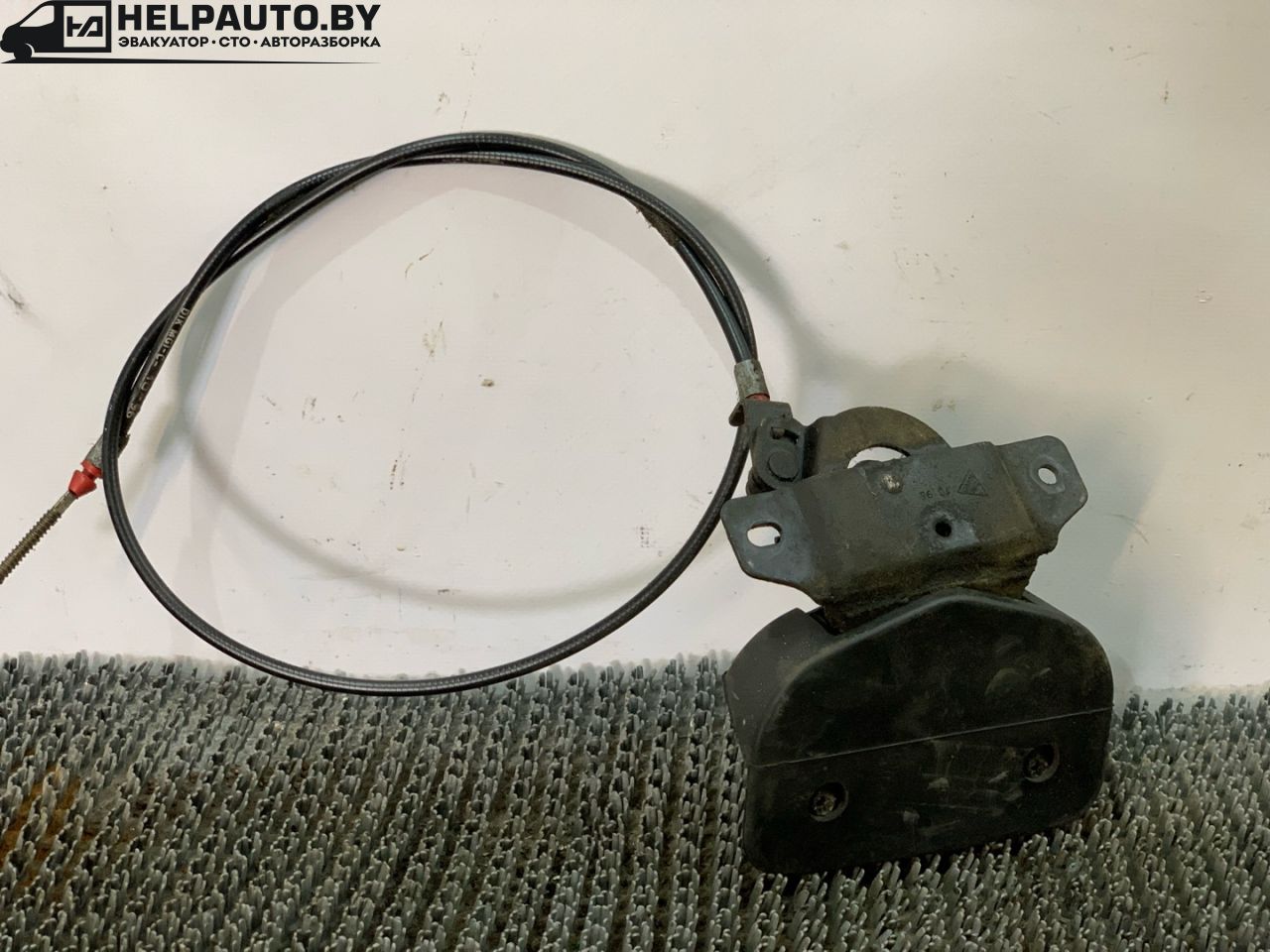 замок двери Citroen Berlingo 1 поколение (M49) 1998, 1.9 л., DHX (XUD9TF/BTF), дизель, МКПП, белый, фургон, передний привод - фото №1