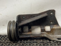 кронштейн генератора Mazda 626 GF [рестайлинг] GF 1999, 2.0 л., дизель, МКПП, черный, седан, передний привод - фото №2
