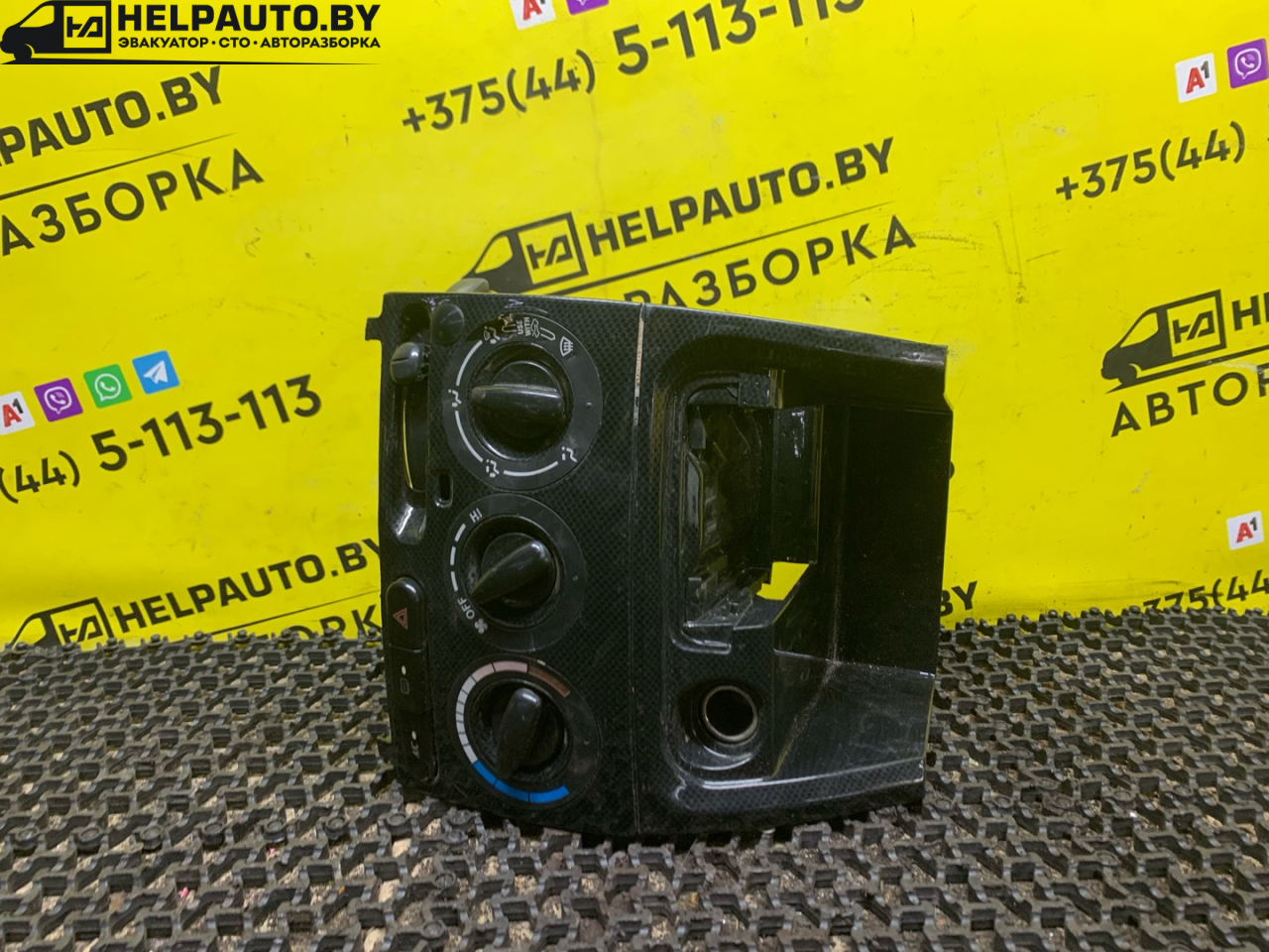 блок управления печки / климат-контроля Geely MK 1 поколение 2012, 1.5 л., MR479QA, бензин, 5МКПП, черный, седан, передний привод - фото №1