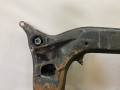 балка подвески передняя (подрамник) Audi A4 B5 1999, 1.8 л., бензин, АКПП, черный, универсал, передний привод - фото №9