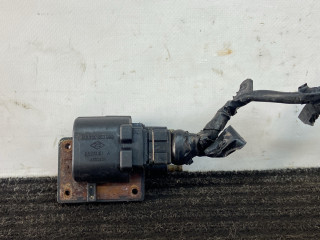 катушка зажигания Renault Safrane 1 поколение [рестайлинг] 1997, 2.0 л., бензин, АКПП, красный, седан, передний привод, 7700850999