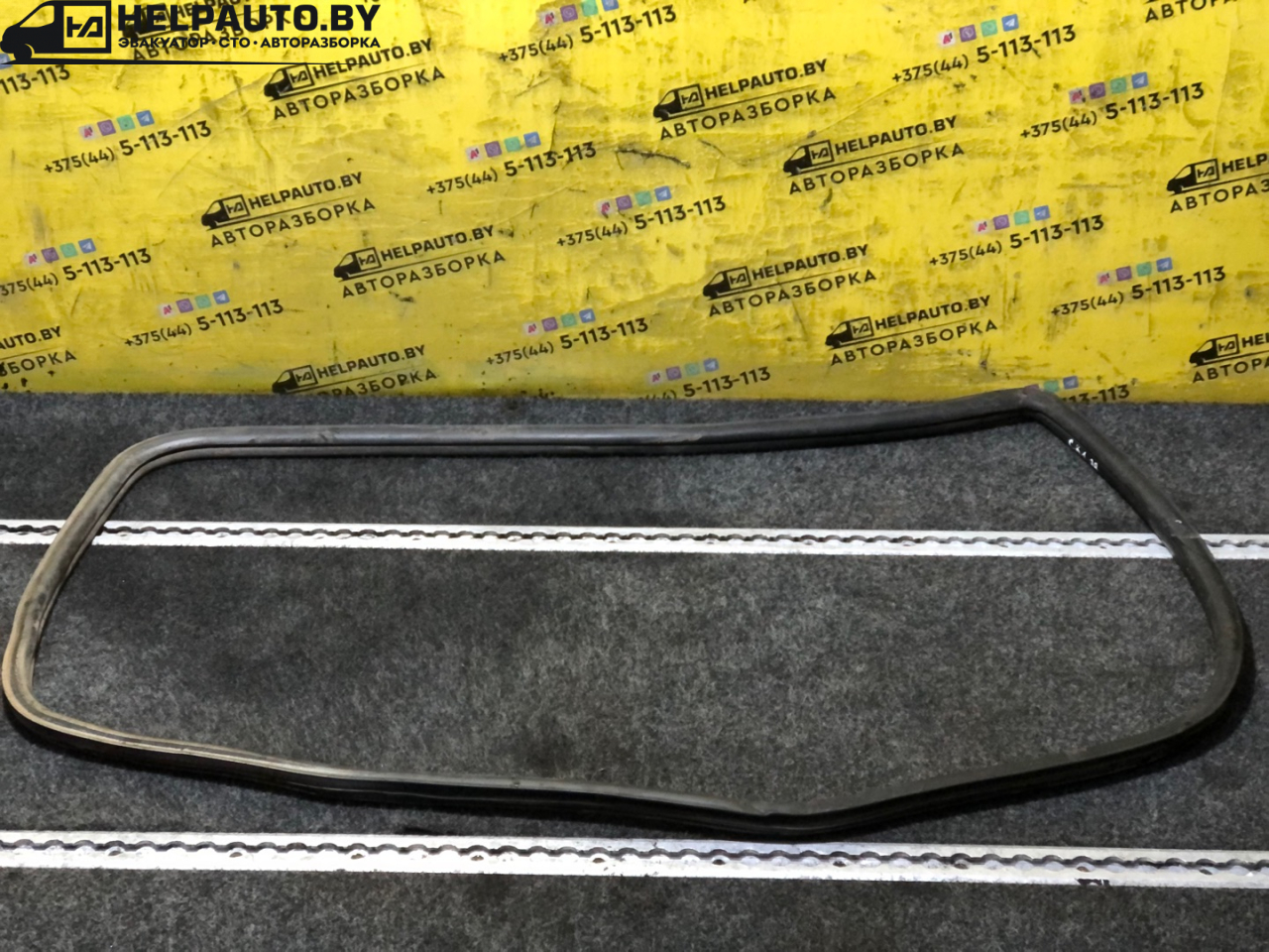 уплотнитель двери Geely CK Otaka 1 поколение CK-1 2007, 1.5 л., MR479A, бензин, МКПП, золотистый, седан, передний привод - фото №1