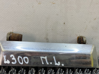 ручка наружная Mitsubishi L300 1 поколение 1985, 2.3 л., 4D55, дизель, 4МКПП, микроавтобус, MB134041