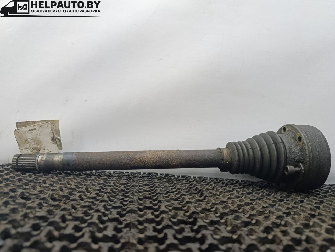 полуось передняя левая (приводной вал, ШРУС) SEAT Toledo 1 поколение (1991 - 1999), 2.0 л. - фото №1