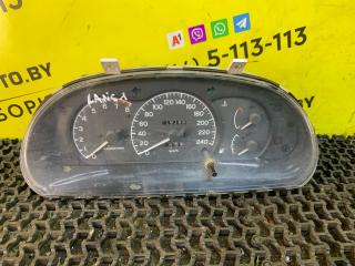 щиток приборов (приборная панель) Mitsubishi Lancer 7 поколение 1997, 1.6 л., 4G92 (DOHC 16V), бензин, МКПП, синий, универсал, передний привод