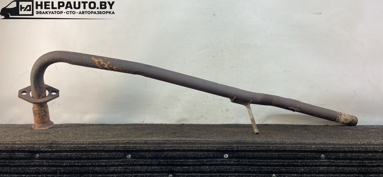 труба приемная глушителя Dacia Logan 1 поколение 2005, 1.6 л., K7M 710, бензин, МКПП, синий, седан, передний привод - фото №1