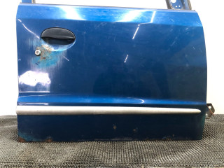 молдинг двери передней правой Hyundai Atos 1 поколение 2000, 1.0 л., бензин, МКПП, синий, хетчбэк 5 дв., передний привод