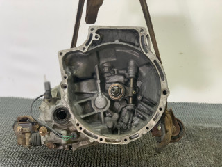 КПП механическая (МКПП) Mazda 626 3 поколение 1990, 1.8 л., бензин, МКПП, серый, седан, передний привод, F529