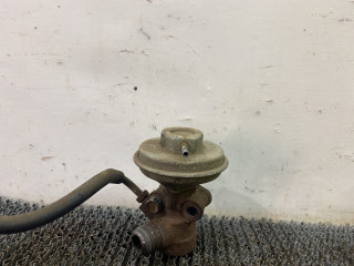 клапан вакуумного управления Nissan Bluebird T12/T72 1987, 2.0 л., бензин, МКПП, бордовый, хетчбэк 5 дв., передний привод