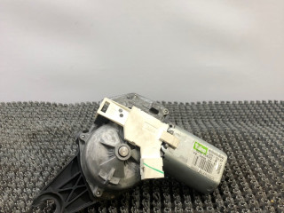 моторчик заднего стеклоочистителя (дворника) Dacia Sandero 1 поколение 2008, 1.4 л., K7J 714, бензин, МКПП, серый, хетчбэк 5 дв., передний привод, 8200734582-V