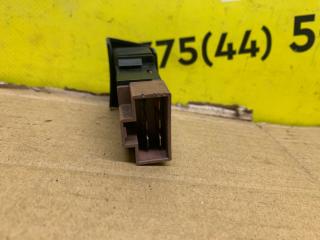 кнопка обогрева заднего стекла Nissan Serena C23 1992, 2.0 л., дизель, МКПП, серебро, минивэн, передний привод