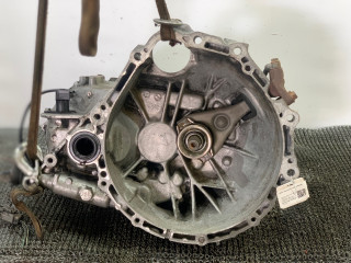 КПП механическая (МКПП) Nissan Maxima A32 1997, 2.0 л., VQ20DE, бензин, 5МКПП, зеленый, седан, передний привод, 31U30