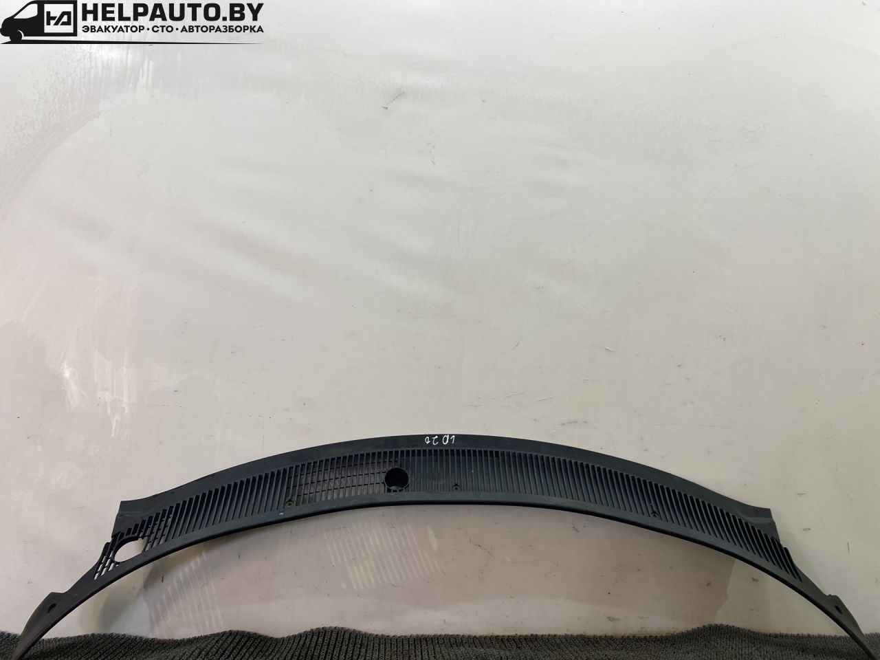 дождевик Chrysler Neon 1 поколение 1996, 2.0 л., бензин, МКПП, синий, седан, передний привод - фото №1