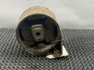 подушка крепления двигателя Volkswagen Passat B3 1991, 1.8 л., бензин, МКПП, седан, передний привод