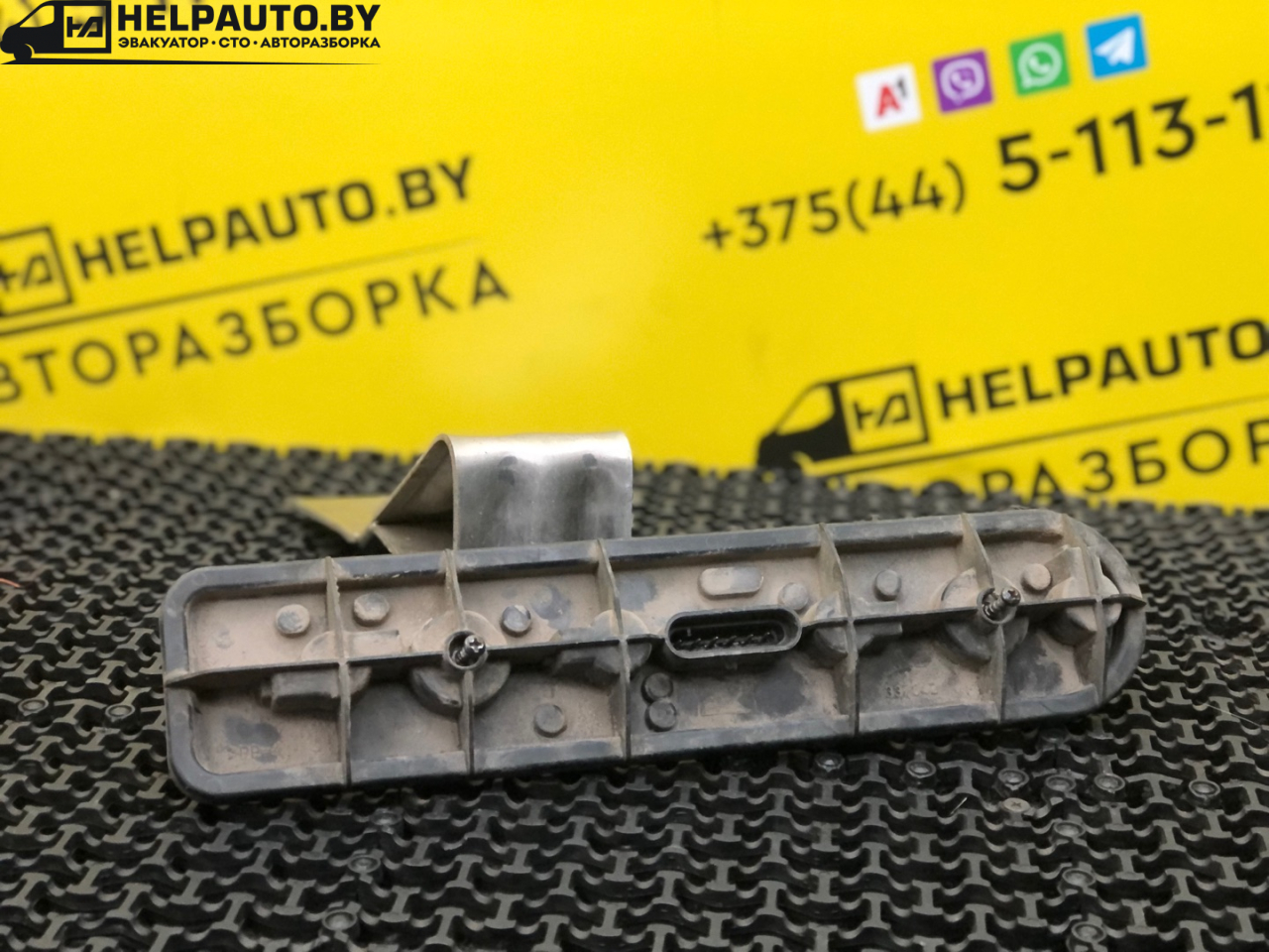 панель заднего правого фонаря Fiat Ducato 2 поколение 1998, 2.8 л., дизель, МКПП, красный, микроавтобус, передний привод - фото №1