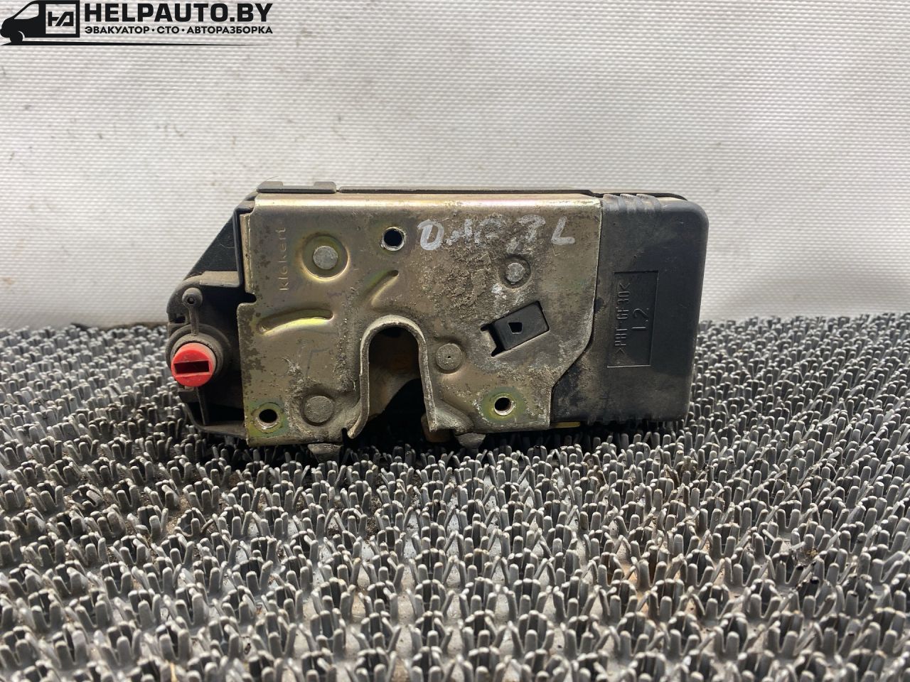 замок двери задней левой Opel Astra G 1998, 1.6 л., X 16 XEL, бензин, МКПП, зеленый, универсал - фото №1